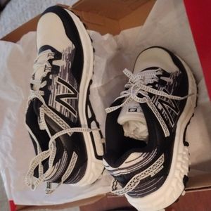 New Men's New Balance Trail Running Shoes Size 11